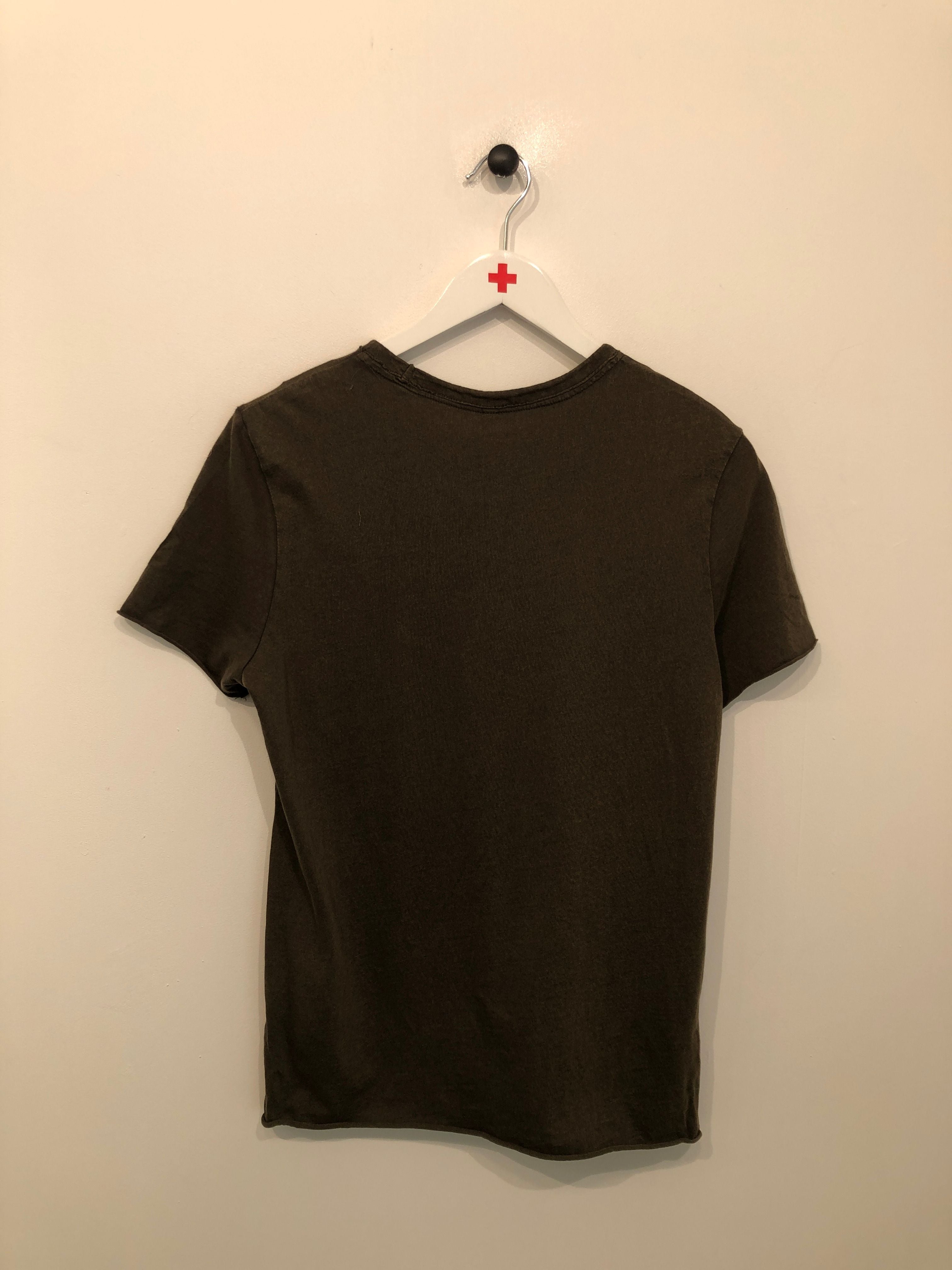Only T-shirt